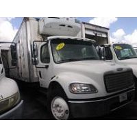 2012 freightliner 26ft reefer truck