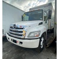 2013 hino 268 24ft dry box stock 1607 non cdl