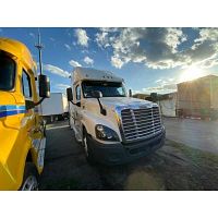 2014 sleeper freightliner stock 1620