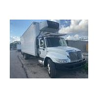 2011 international 26ft reefer